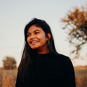 Meet your Posher, Evelyn